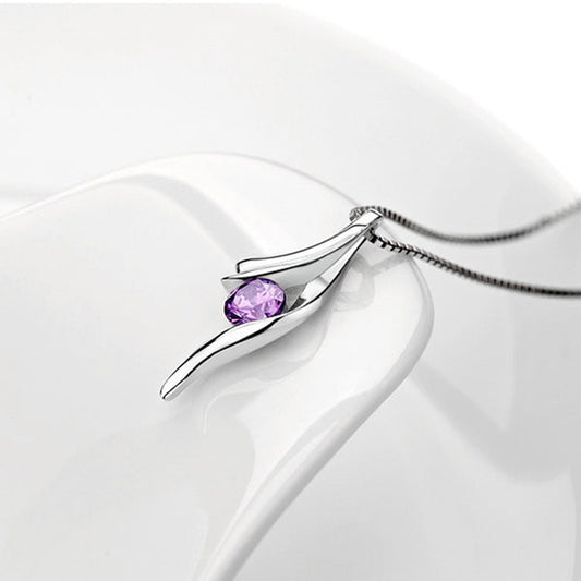 Velora™ Pendant – Curves of Elegance