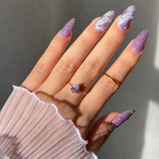 Amethyst Embrace Chain Ring