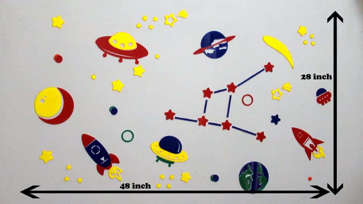 Spaceship wall art for babies' room