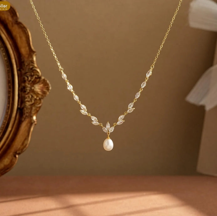 Pearl Drop Leaf Necklace