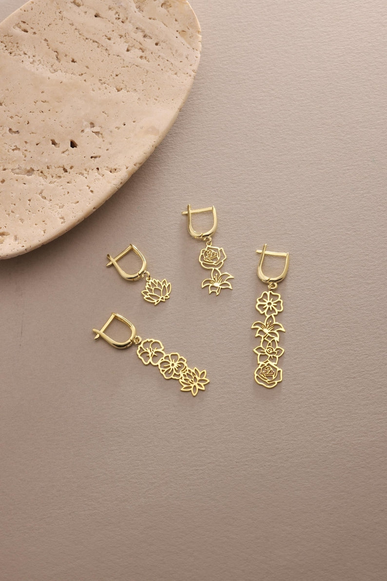 Birth Flower Charm Hoop Earrings_ 2 Set