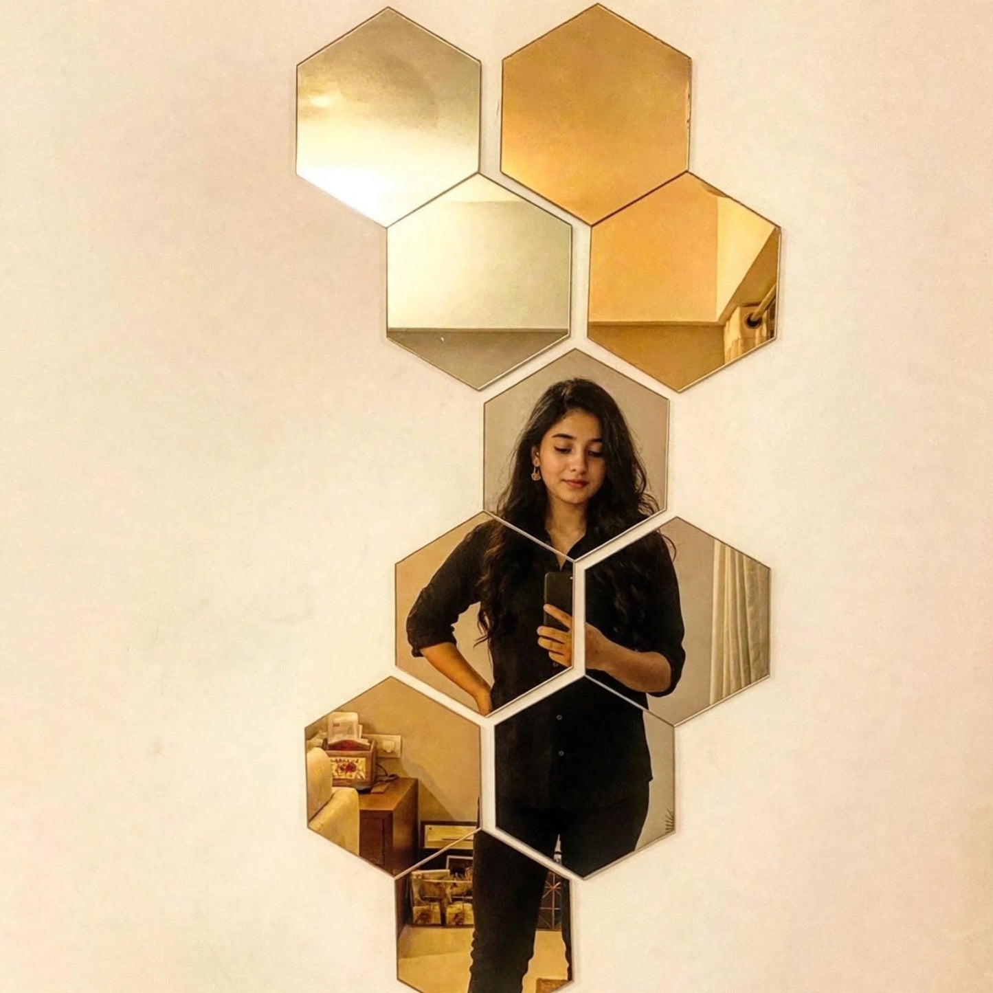Acrylic Hexagon Mirror Set – Gold Geometric Wall Decor